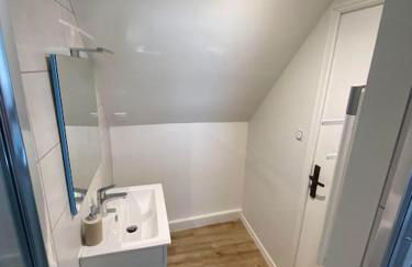 Appartement chaleureux - Clim réversible - Meublé A-Z - Foto 8