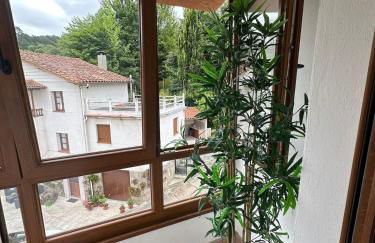 Casa con jardín a pie de playa y montaña - Foto 9