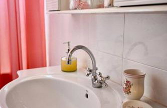 The Teacher's House - Foto 52