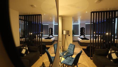 Luxury Flat,Sauna, Jacuzzi, Free Parking - Foto 4