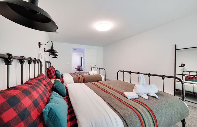 Paradise Retreat by Avantstay Pool Hot Tub Game Room - Photo 33