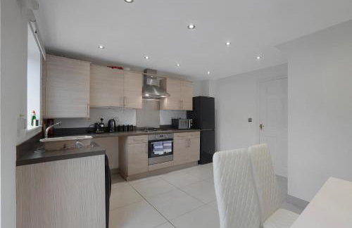 New! Spacious Retreat for 10 Perfect for Families! - Photo 42