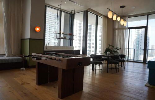 Stylish Minimalist 1BR in The Crosby - Foto 33