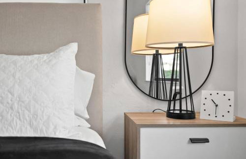 Renovated Villa with Heated Pool & Arcade, 5 Min to Pompano Beach - Foto 43