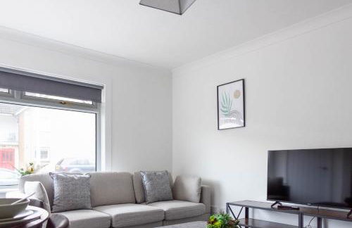 Winton House - Photo 3