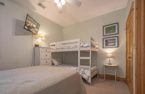 Waves, Waffles & WIFI - Foto 67