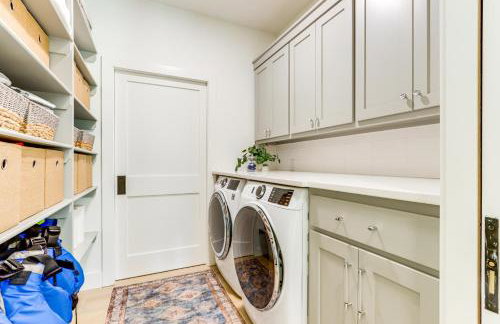 Riverfront Huntsville Cabin with Views and Kayaks! - Foto 16