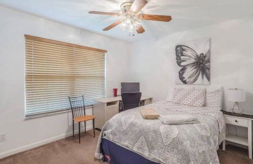 Large Deck, Lakefront, Yard Games - Foto 25