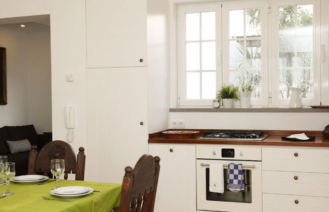 Cushy Apartment with garden in Estoril - Photo 16