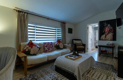 Quiet Cottage In The Woods, with Hot Tub! - Foto 21