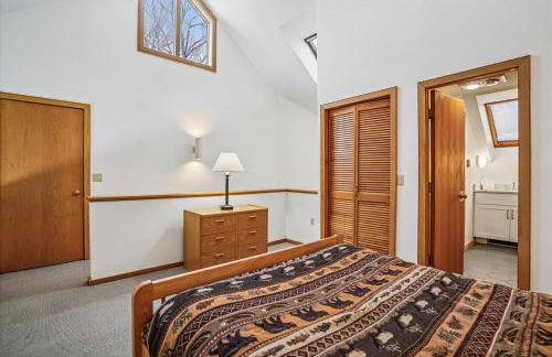 Highridge B20 Spectacular Top Floor Two Bedroom with Loft Condo with Scenic Views and Sports Center - Foto 64