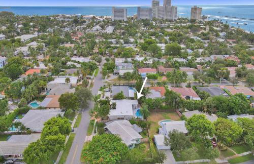 Brand New! Heated Pool, Golf Cart, Next to Beach - Foto 49