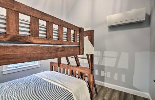 Modern Francestown Retreat on Scobie Pond! - Foto 17