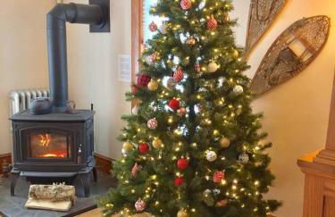 The Craftsman Farmhouse with Modern Flair - Photo 40