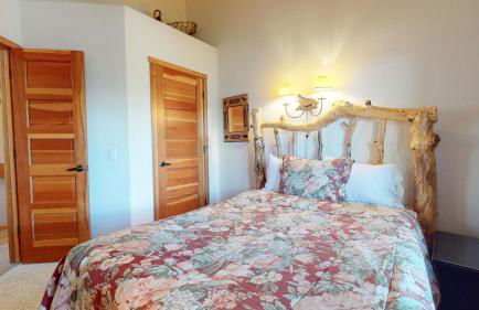 Snowcreek V #757 condo - Photo 54