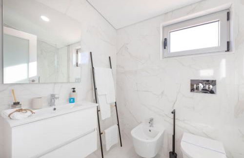 Matosinhos Seaside Comfy Flat - Photo 18