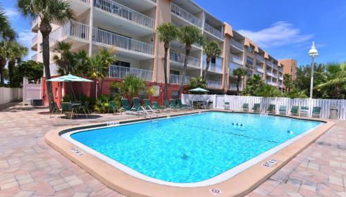 Escape to Beach Oasis! New Management! Updated Beachside Condo with Heated Pool! - Foto 4, sunbed