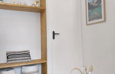 Studio vue montagnes RDC piscine - Foto 19