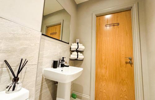 Prime Leeds- Spacious Cinema apartment - Foto 4