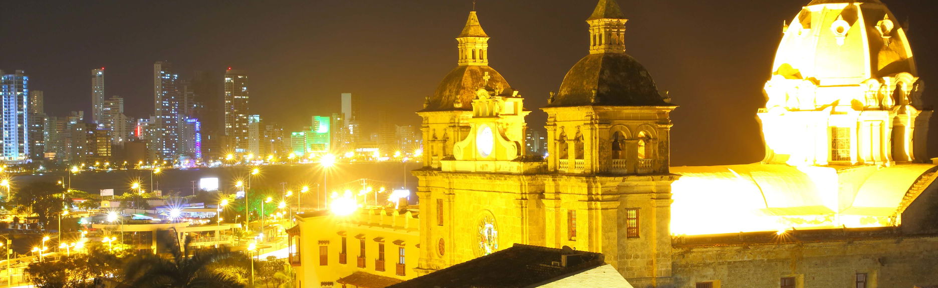 Rooftop Bar Tour of Cartagena - Foto 1