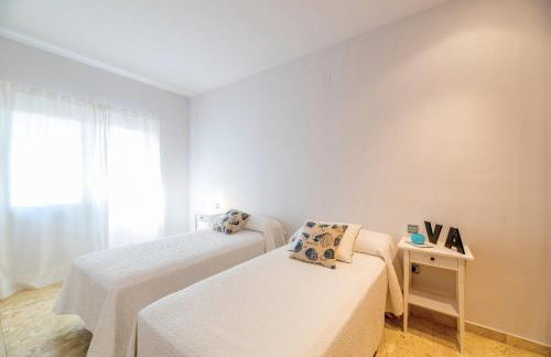 Preciosa villa con piscina, jardín y vistas al mar WIFI - Foto 56