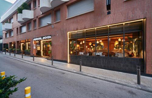 Aparthotel Augusta - Photo 52