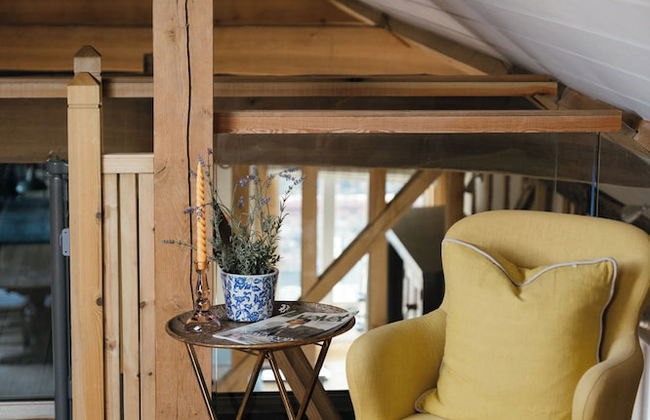 Retreat East - Photo 62