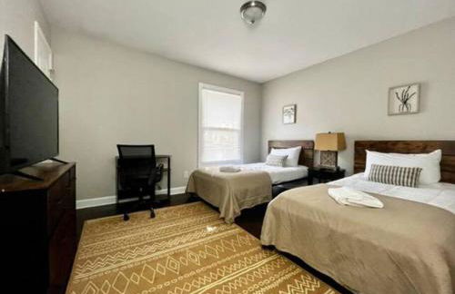 Condo 5 min Uptown I Fast Wi-Fi & Private Patio - Foto 12