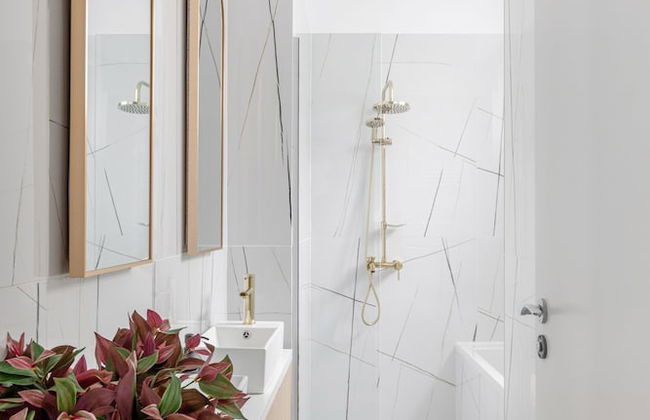 Luxury Piata Romana 2BR Urban Sanctuary by HOLT - Foto 33