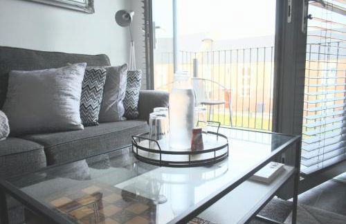 Luxury 2 Bedroom Northampton Townhouse with Balcony - Foto 5
