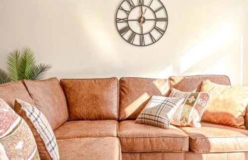 Spacious 4 Bed House in Exhall, Sleeps 7 - Foto 17