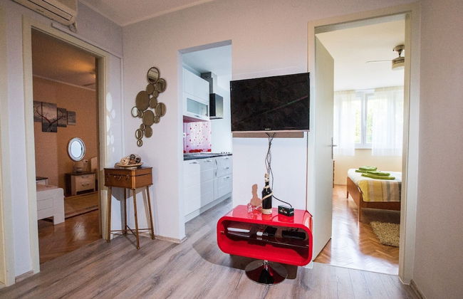 Apartment Nostalgija Split - Photo 18