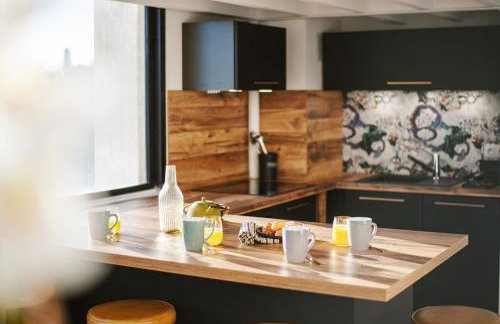 Le JOYAU loft historique et arboré avec garage - Foto 3