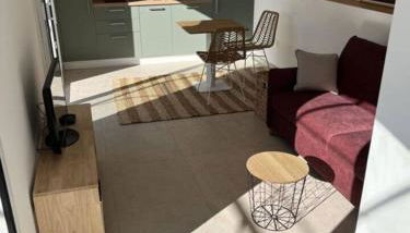 Sea View Studio with Large Terrace 5-Min Walk to the Beach - Foto 4