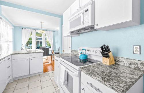 Sunny Haven by the Village - Foto 21