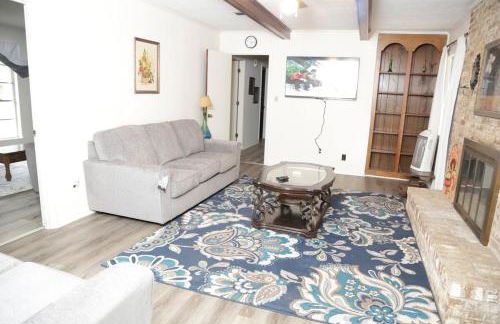 The Newly Renovated Vintage Home - Foto 6