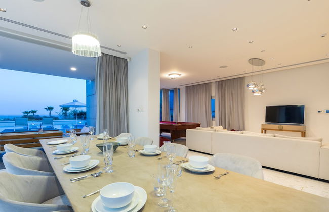 Tranquility Beachfront Villa - Foto 30