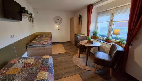 Monteurs-& Teamapartment-Gästewohnung Osterweddingen - Foto 1