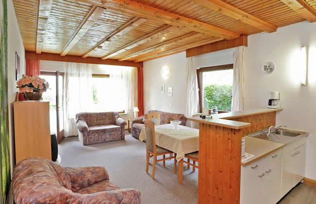 Apartment in Armsfeld With Pool - Foto 16