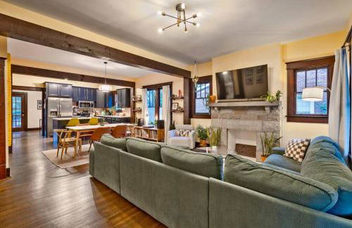 Bright Bungalow in Hip East Nashville Walk to 5 Points - Only 2 miles to Downtown - Foto 8