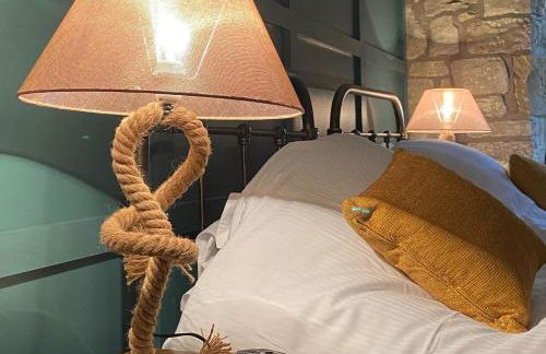 Farndale House-Hot tub - Photo 17