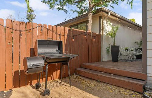 Sleeps 8 Modern 3BR Leander Coffee Bar & Yard - Foto 45