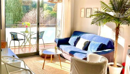 BEACH&POOL, Boutique Apartament with free parking, full equipped in Fenals Beach - Foto 3