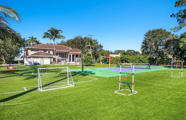 Luxurious 6-Bedroom Villa with Pool & Games - Foto 21