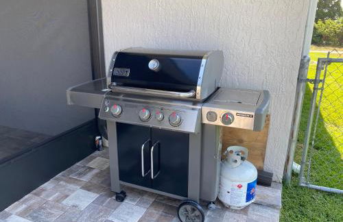 Waterfront Hernando beach house on deep water canal w/dock, fishing, kayak - Foto 40