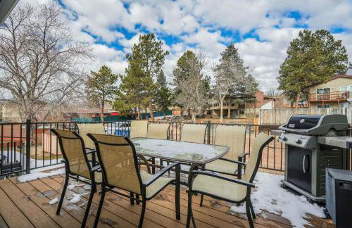 Crestview Place Family Home 2 Mins to UCCS Patio and BBQ - Foto 20