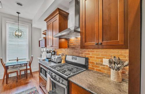 Moore on Main - Foto 34