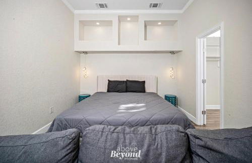 Sprawling Home w/ Rooftop Spot - Foto 22