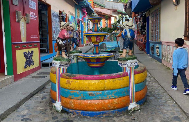 Visita guiada por Guatapé - Foto 2