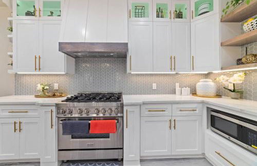 Heated Pool & Spa! Close To The Beach! - Photo 9